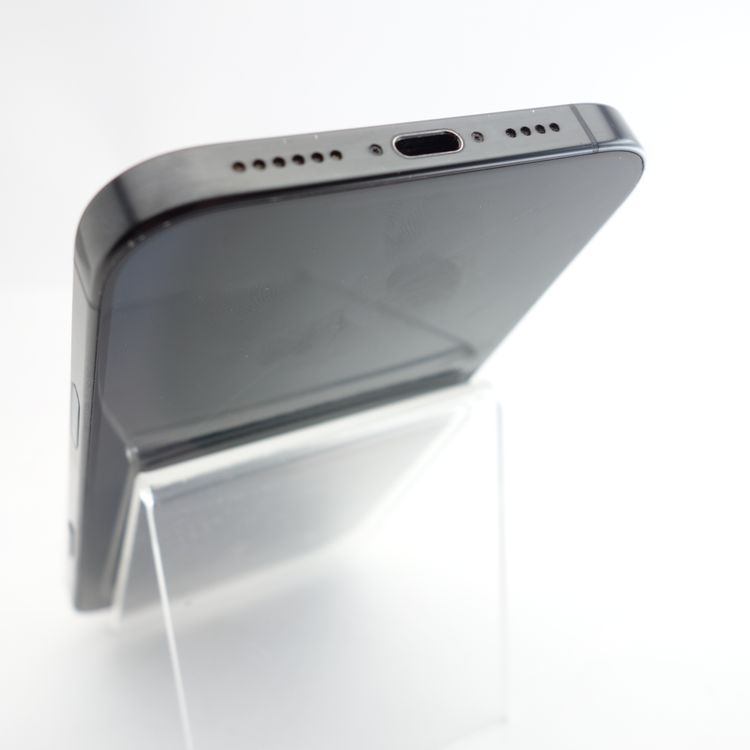��SIM�ե꡼��iPhone16 Pro Max 256GB �֥�å������˥��� ����88��
