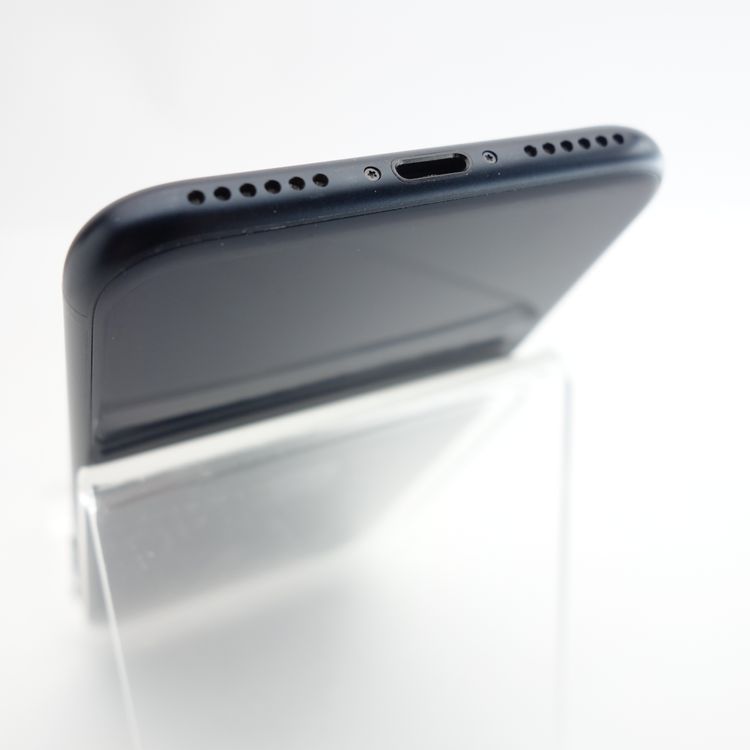 ��SIM�ե꡼��iPhoneSE3 64GB �ߥåɥʥ��� ����100�� �������¡�