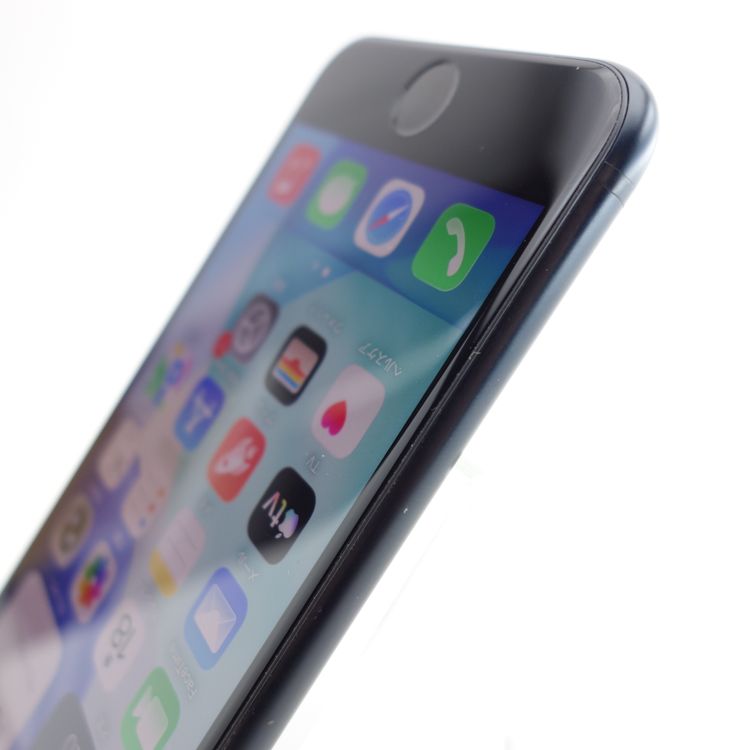 ��SIM�ե꡼��iPhoneSE3 64GB �ߥåɥʥ��� ����99�� �������¡�