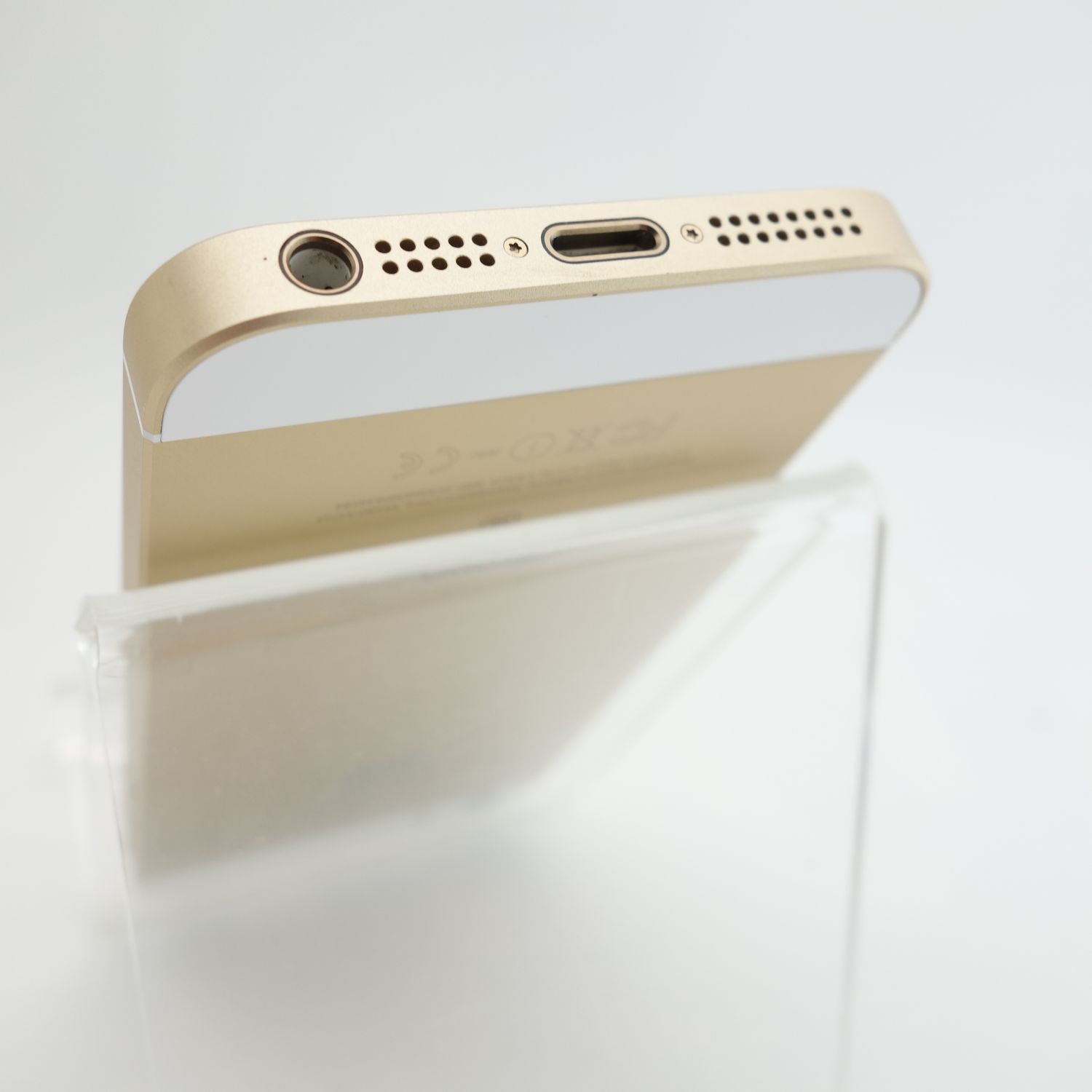 ムスビー｜【SIMフリー】iPhoneSE 32GB ゴールド 電池100% 利用制限〇  