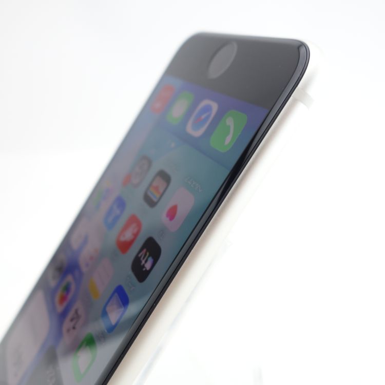 ��SIM�ե꡼��iPhoneSE3 64GB �������饤�� ����94�� �������¡�