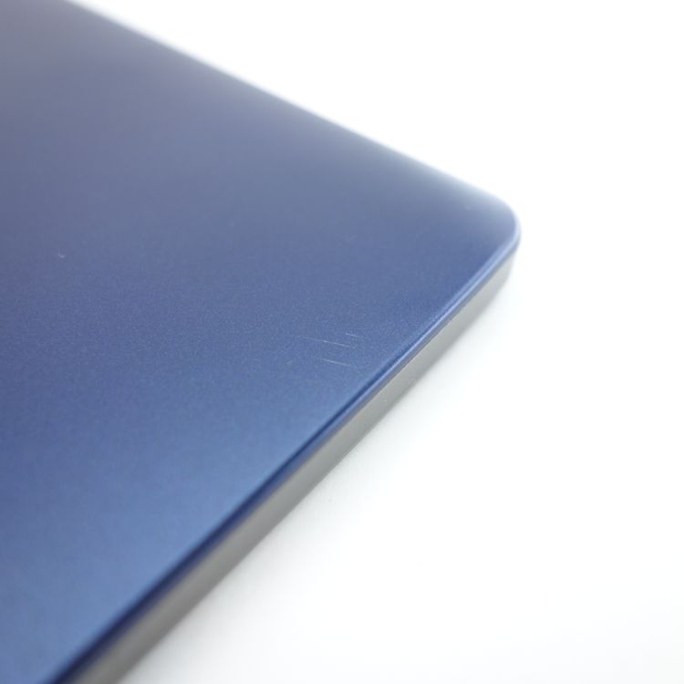 ��8�������Qua tab PX LGT31 �ͥ��ӡ� �������¡� au��SIM���å������