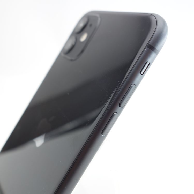 ��SIM�ե꡼��iPhone11 64GB �֥�å� ����100�� �������¡�