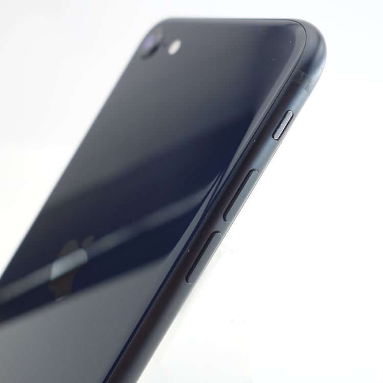 ��SIM�ե꡼��iPhoneSE3 256GB �ߥåɥʥ��� ����100�� �������¡�