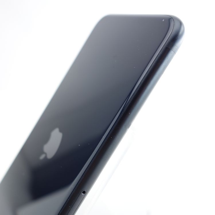 ��SIM�ե꡼��iPhoneSE3 128GB �ߥåɥʥ��� ����86�� �������¡�