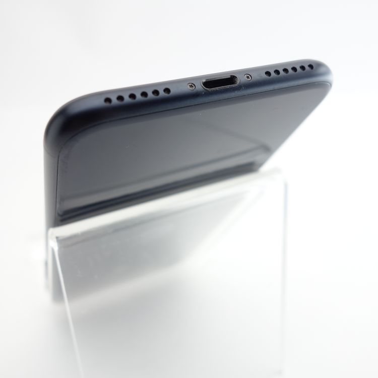 ��SIM�ե꡼��iPhoneSE3 64GB �ߥåɥʥ��� ����100�� �������¡�