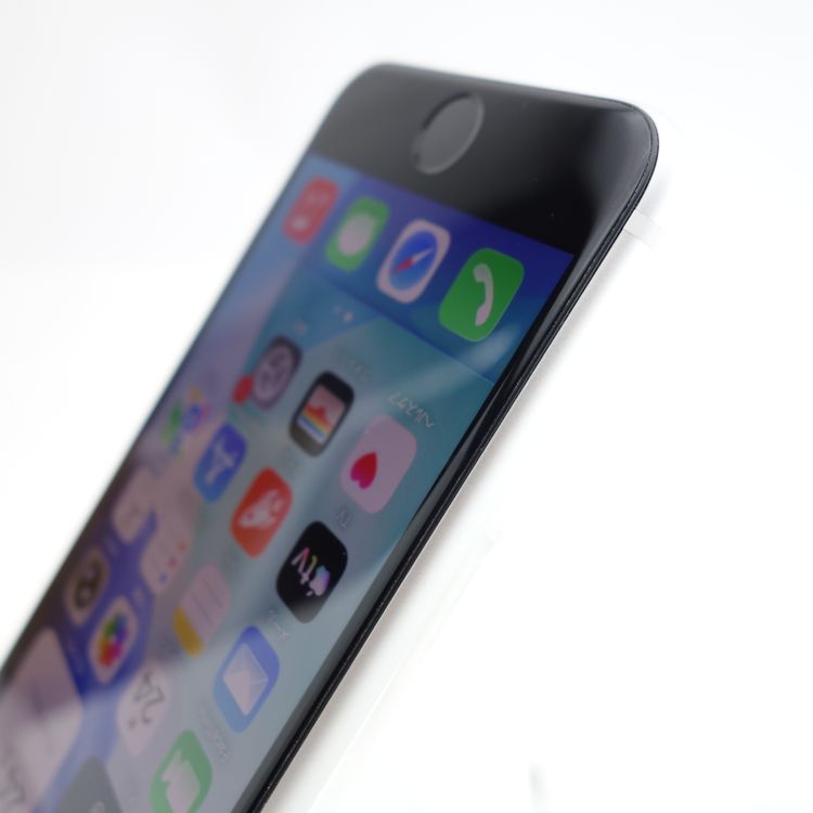 ��SIM�ե꡼��iPhoneSE2 128GB �ۥ磻�� ����100�� �������¡�