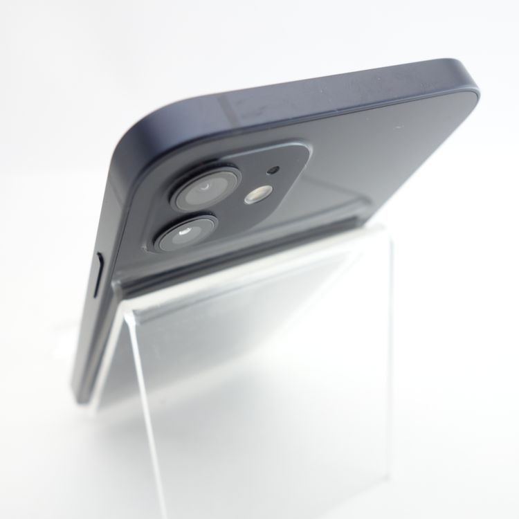 ��SIM�ե꡼��iPhone12 64GB �֥�å� ����93�� �������¡�