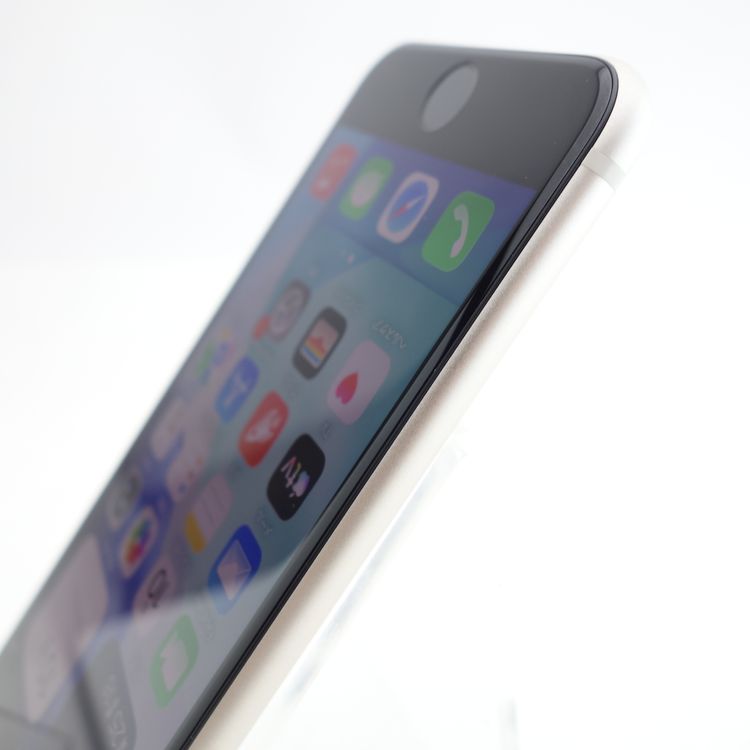 ��SIM�ե꡼��iPhoneSE3 64GB �������饤�� ����100�� �������¡�