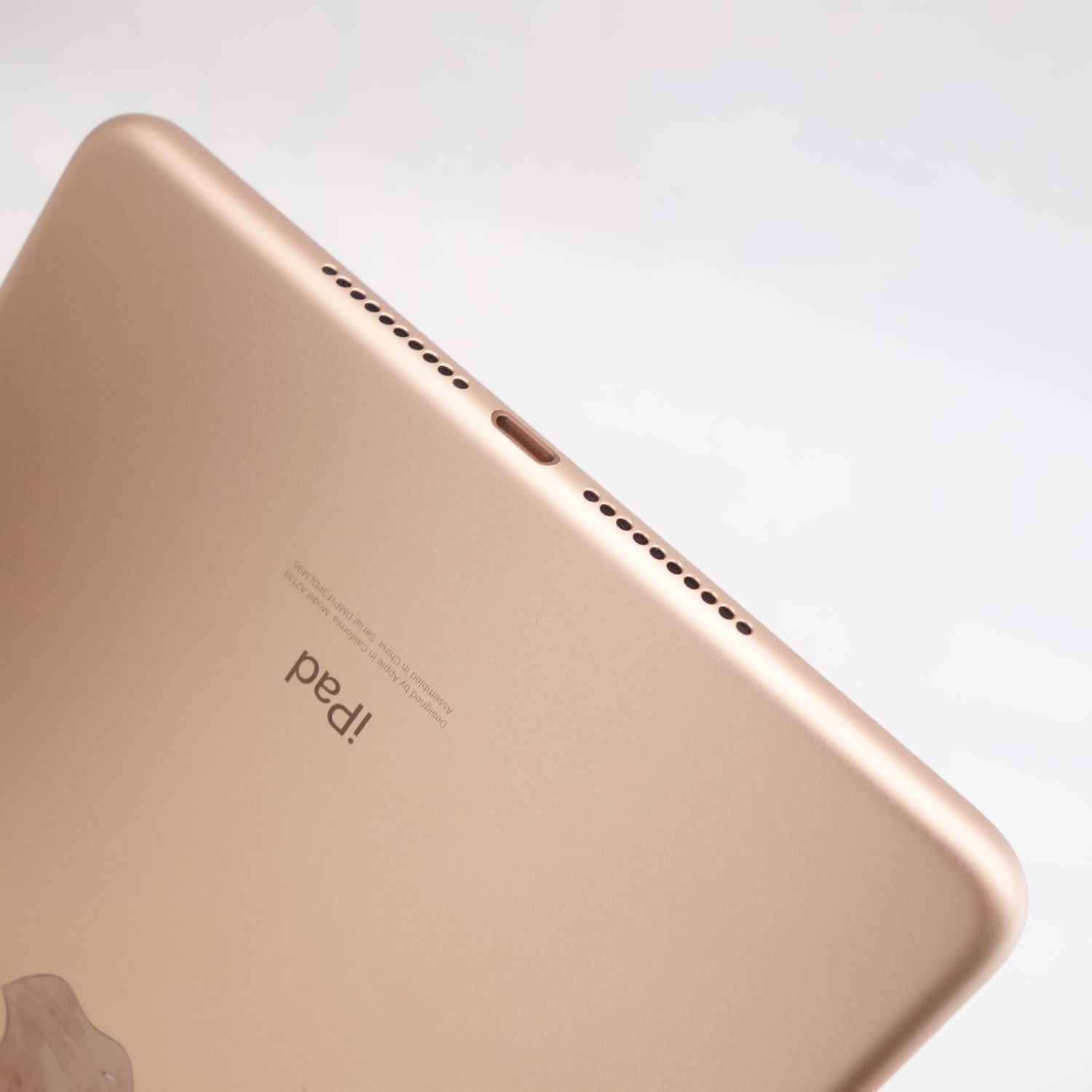 ムスビー｜【7.9インチ】iPad mini 5 64GB ゴールド Wi-Fiモデル 電池 