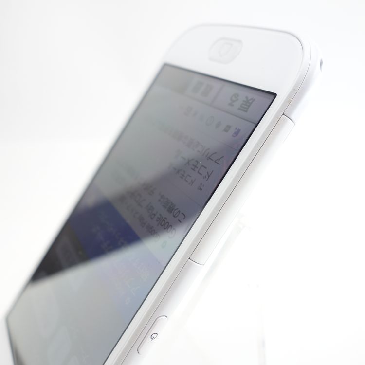 ��SIM�ե꡼�ۤ餯�餯���ޡ��ȥե��� F-42A �ۥ磻�� �������¡� docomo��