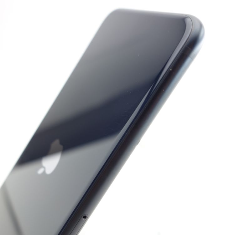 ��SIM�ե꡼��iPhoneSE3 64GB �ߥåɥʥ��� ����86�� �������¡�