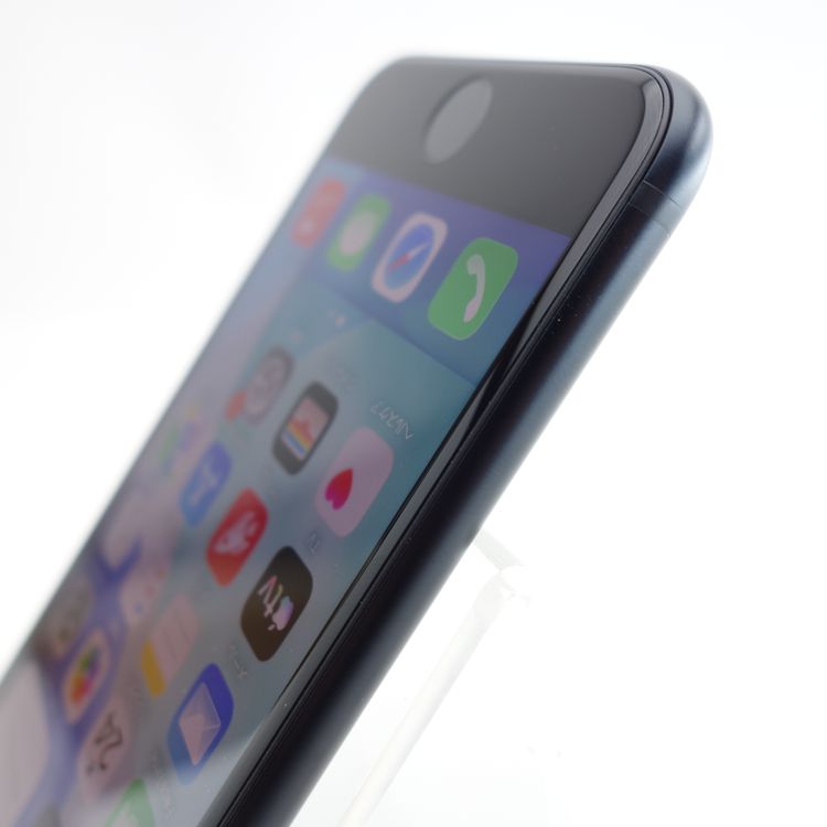 ��SIM�ե꡼��iPhoneSE3 64GB �ߥåɥʥ��� ����96�� �������¡�