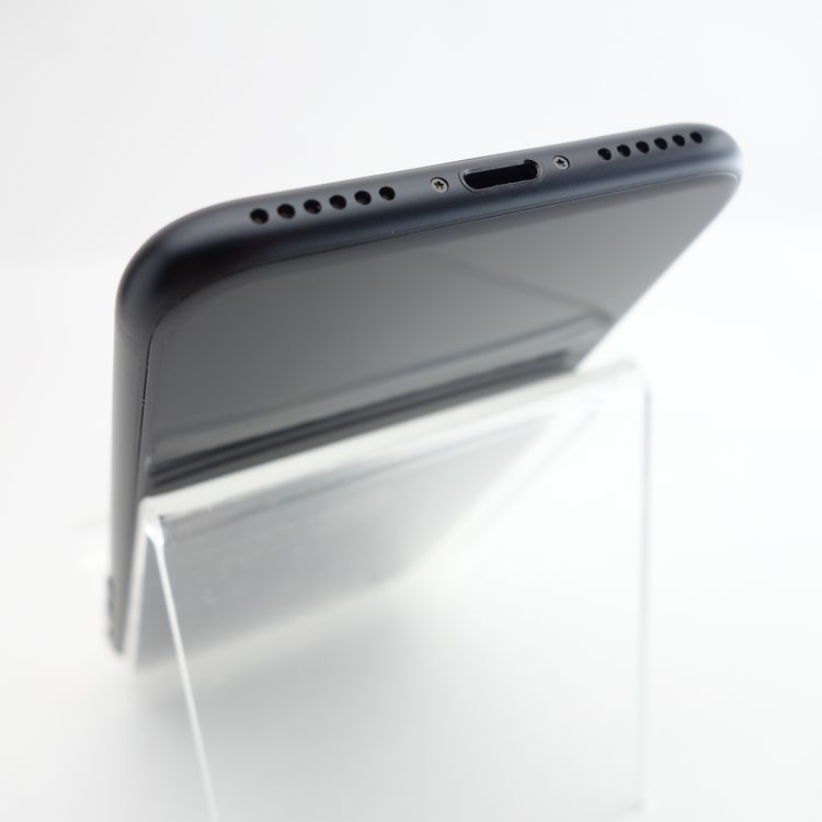 ��SIM�ե꡼��iPhoneSE2 64GB �֥�å� ����100�� �������¡�