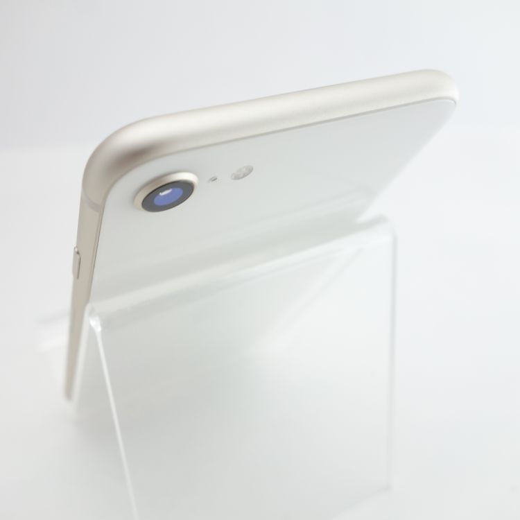��SIM�ե꡼��iPhoneSE3 64GB �������饤�� ����94�� �������¡�
