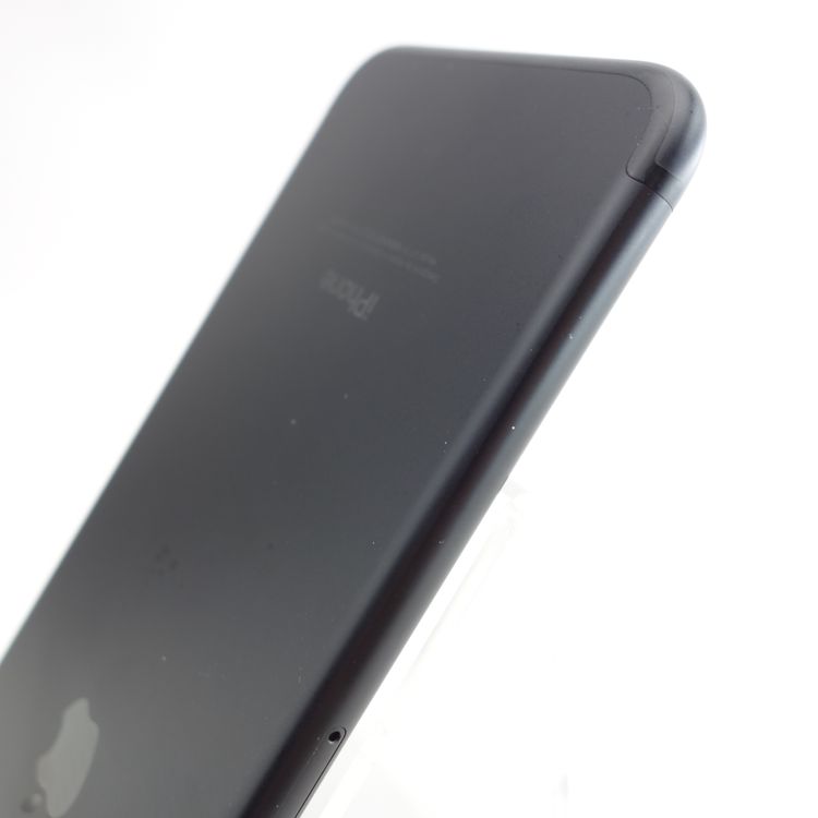 ��SIM�ե꡼��iPhone7 32GB �֥�å� ����95�� �������¡�