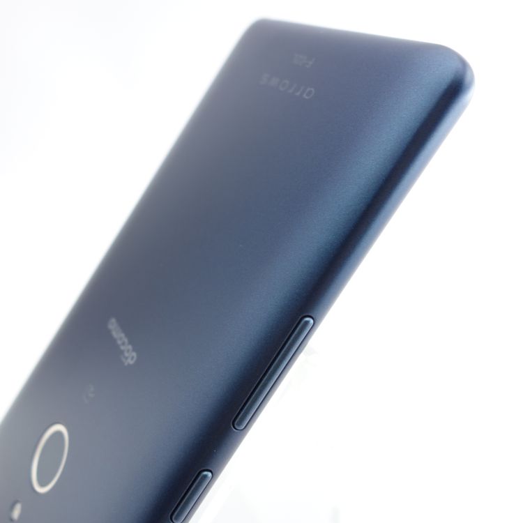 ��SIM�ե꡼��arrows Be3 F-02L �֥�å� �������¡� docomo��