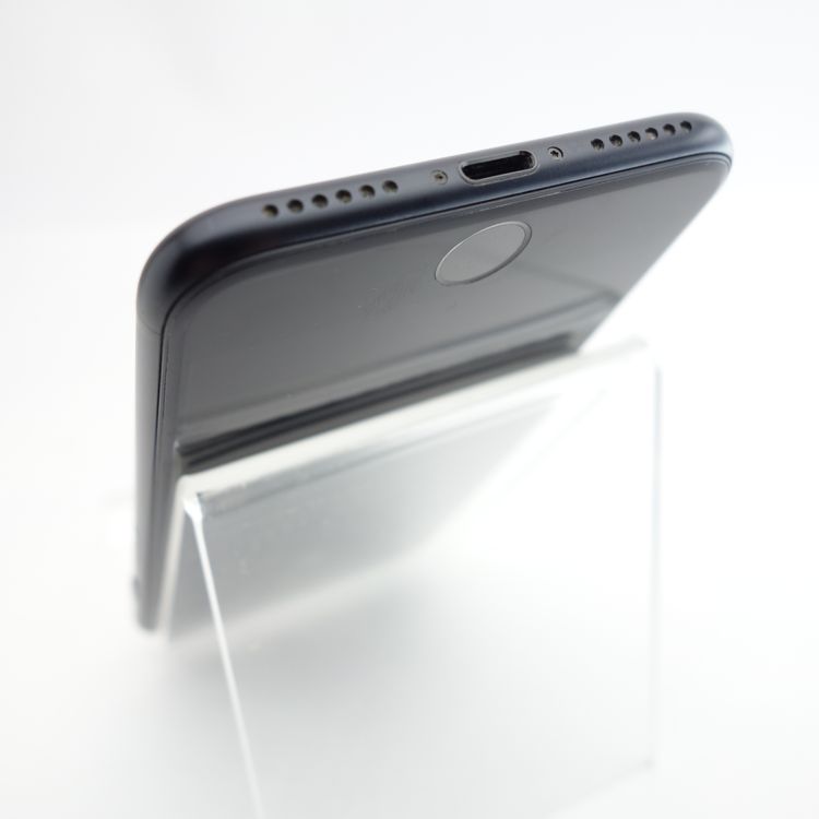��SIM�ե꡼��iPhoneSE2 64GB �֥�å� ����88�� �������¡�