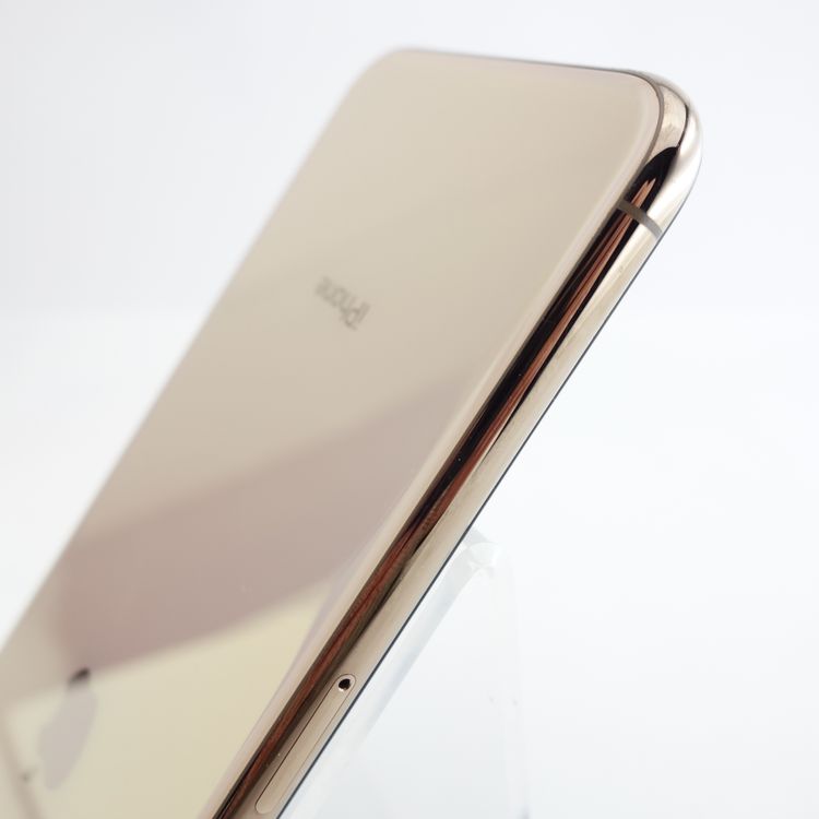 �ڥ���󥯡�iPhoneXS 64GB ������� ����84�� �������¡� ����������