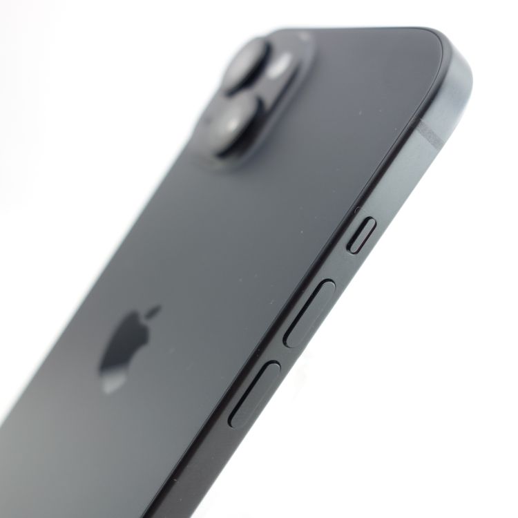 ��SIM�ե꡼��iPhone15 128GB �֥�å� ����92% �������¡�