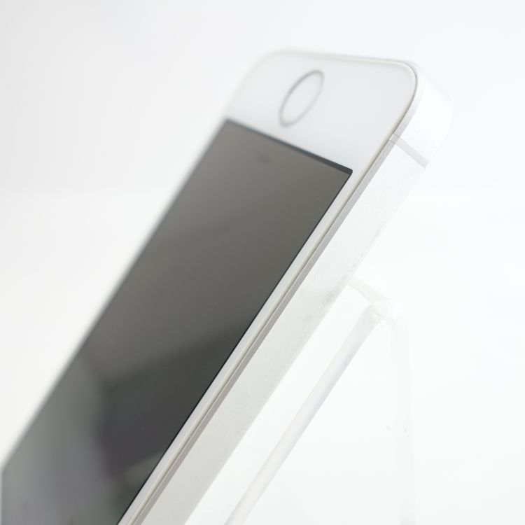 ��SIM�ե꡼��iPhoneSE 128GB ����С� ����100�� �������¡�