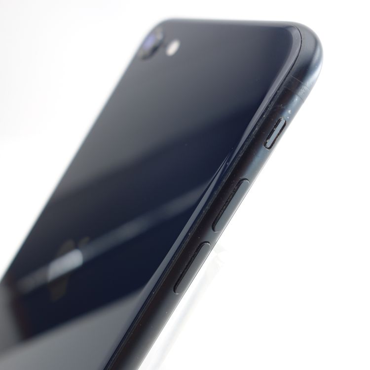 ��SIM�ե꡼��iPhoneSE3 64GB �ߥåɥʥ��� ����85�� �������¡�