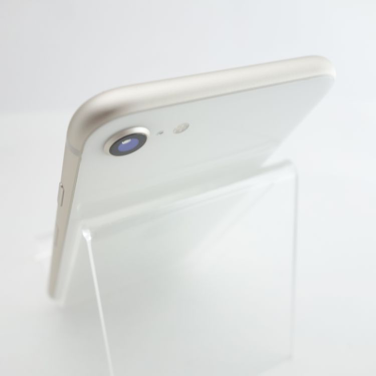 ��SIM�ե꡼��iPhoneSE3 64GB �������饤�� ����100�� �������¡�