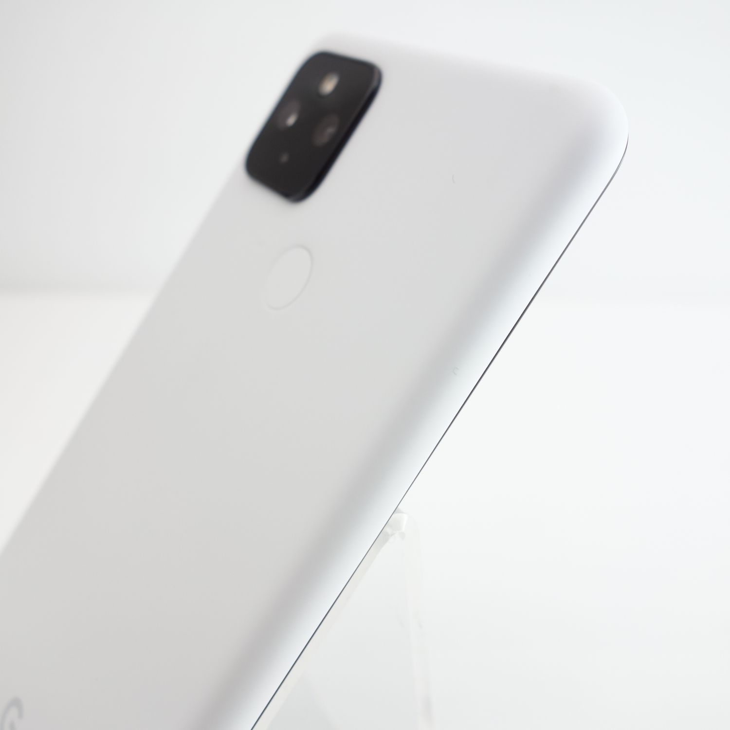 ムスビー｜【SIMフリー】Google Pixel 4a（5G）クリアリーホワイト