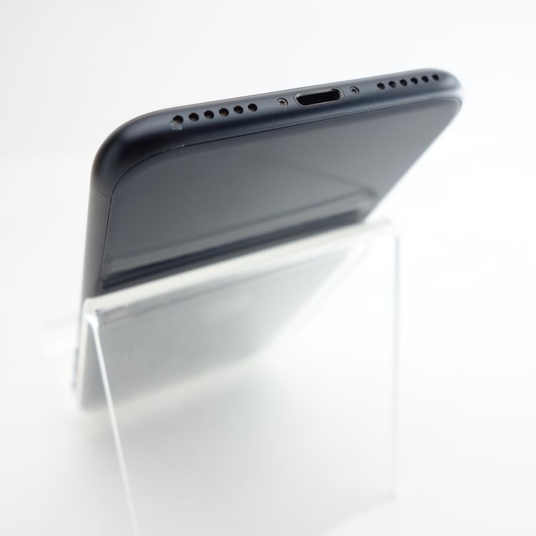 ��SIM�ե꡼��iPhoneSE3 64GB �ߥåɥʥ��� ����89�� �������¡�