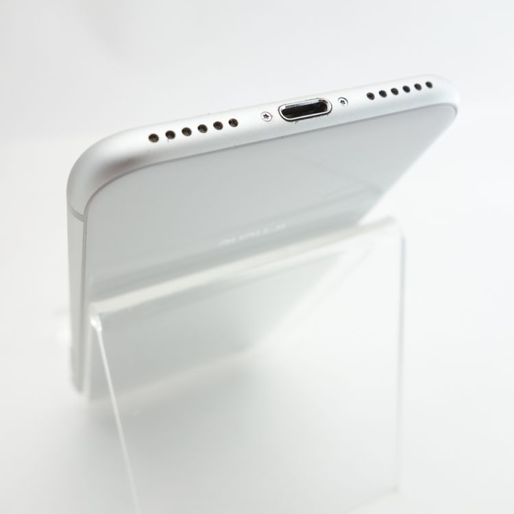 ��SIM�ե꡼��iPhone8 64GB ����С� ����100�� �������¡�