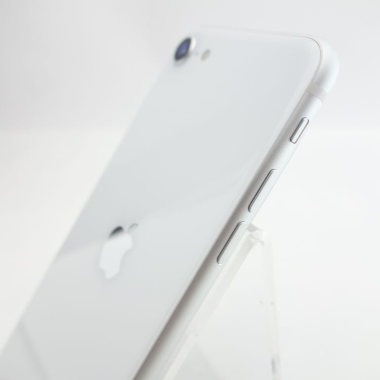 ��SIM�ե꡼��iPhoneSE2 64GB �ۥ磻�� ����91�� �������¡�