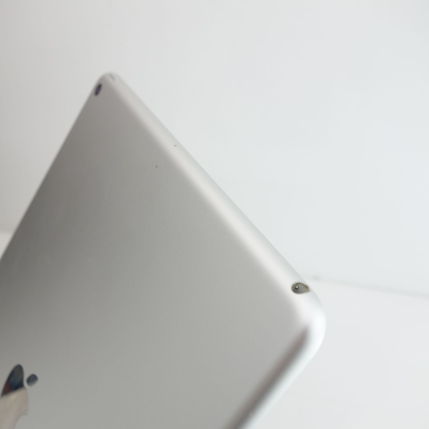 ムスビー｜【10.5インチ】iPad Air3 64GB シルバー 電池80％ Wi-Fi 