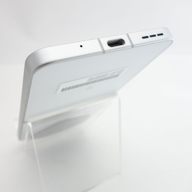 ��SIM�ե꡼��Libero Flip A304ZT �ۥ磻�� �������¡� Y!mobile��