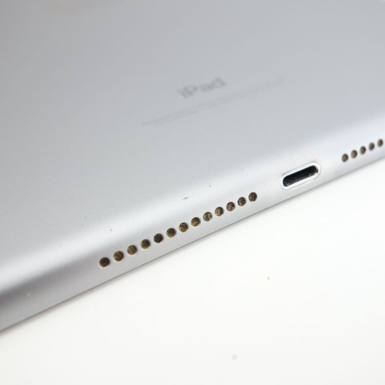 9.7iPad 6 128GB ڡ쥤 74% Wi-Fiǥ