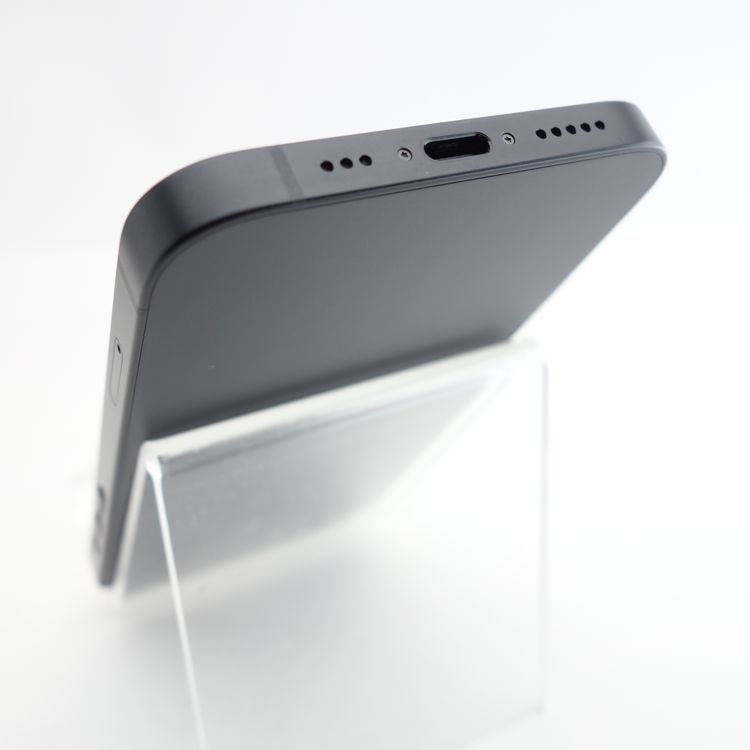��SIM�ե꡼��iPhone16e 128GB �֥�å� ����100�� �������¡�