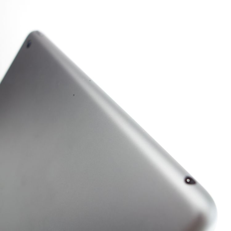 ��10.2�������iPad ��7���� 32GB ���ڡ������쥤 ����93�� Wi-Fi��ǥ�