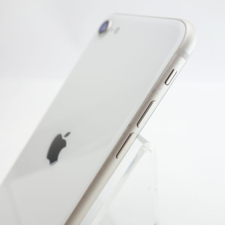 ��SIM�ե꡼��iPhoneSE3 64GB �������饤�� ����94�� �������¡�