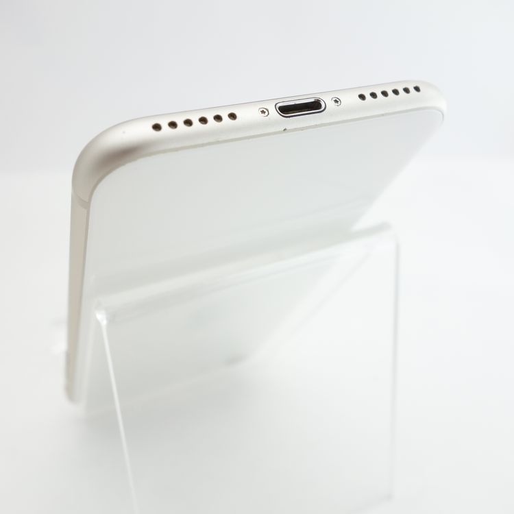 ��SIM�ե꡼��iPhoneSE3 64GB �������饤�� ����91�� �������¡�