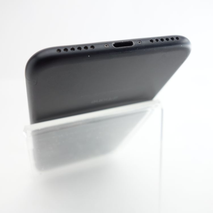 ��SIM�ե꡼��iPhone7 32GB �֥�å� ����89�� �������¡�