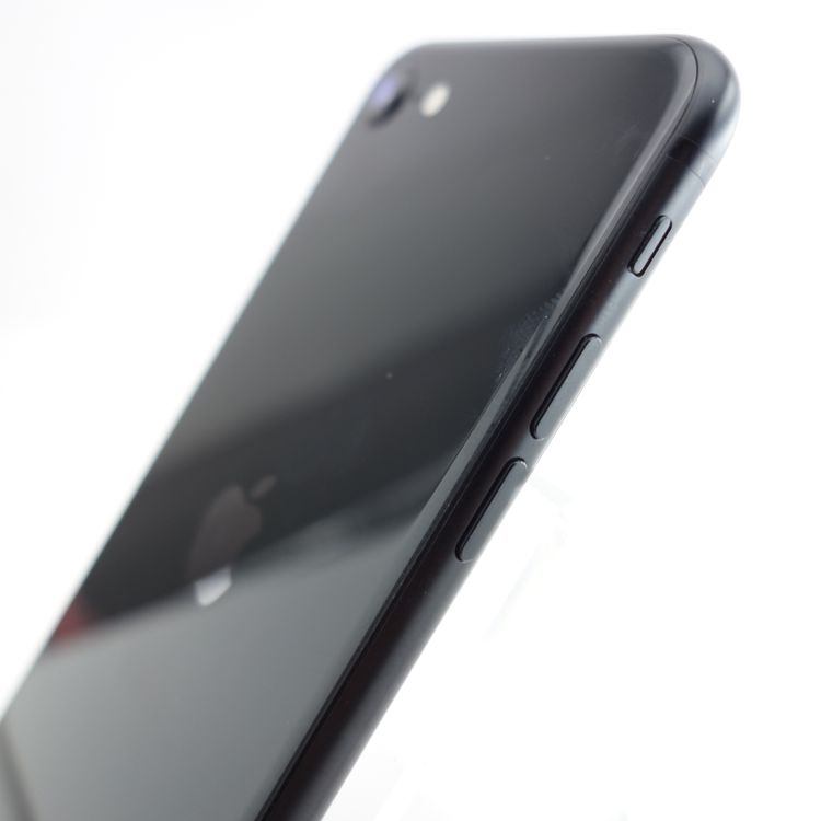 ��SIM�ե꡼��iPhoneSE2 64GB �֥�å� ����91�� �������¡�