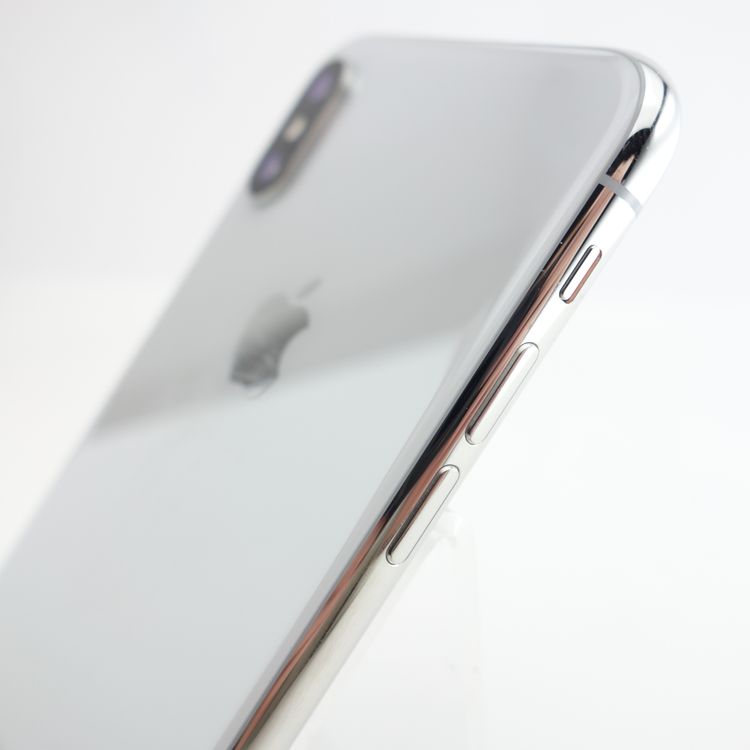 ��SIM�ե꡼��iPhoneX 64GB ����С� ����97�� �������¡�