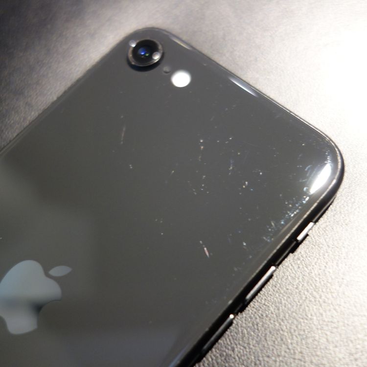 ��SIM�ե꡼��iPhoneSE2 64GB �֥�å� ����90�� Apple���ȥ���