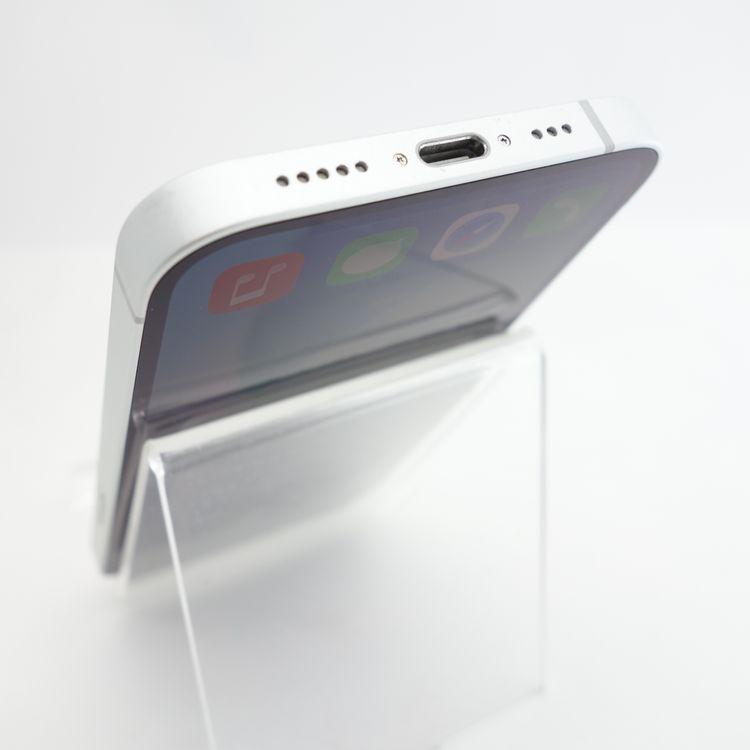 ��SIM�ե꡼��iPhone17e 256GB �ۥ磻�� ����100�� ���������ݾ�