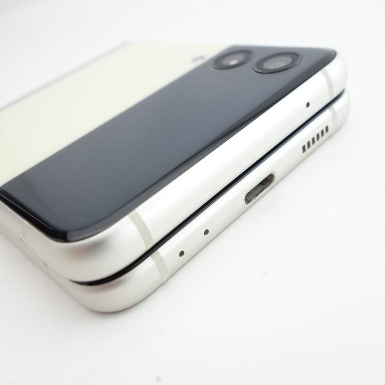 ��SIM�ե꡼��Galaxy Z Flip3 5G SCG12 ���꡼�� �������¡� au��