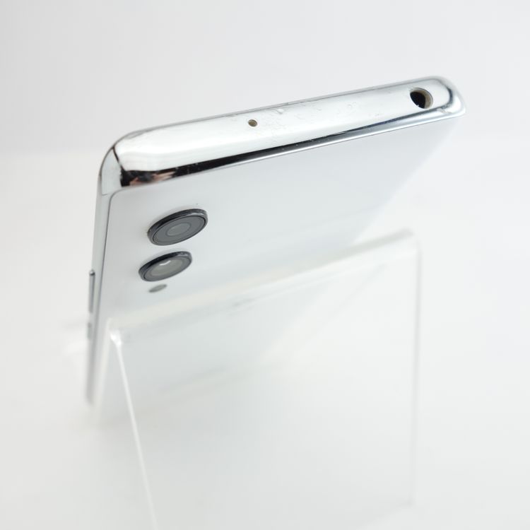 ��SIM�ե꡼��Rakuten Hand P710 �ۥ磻�� �������¡� ������