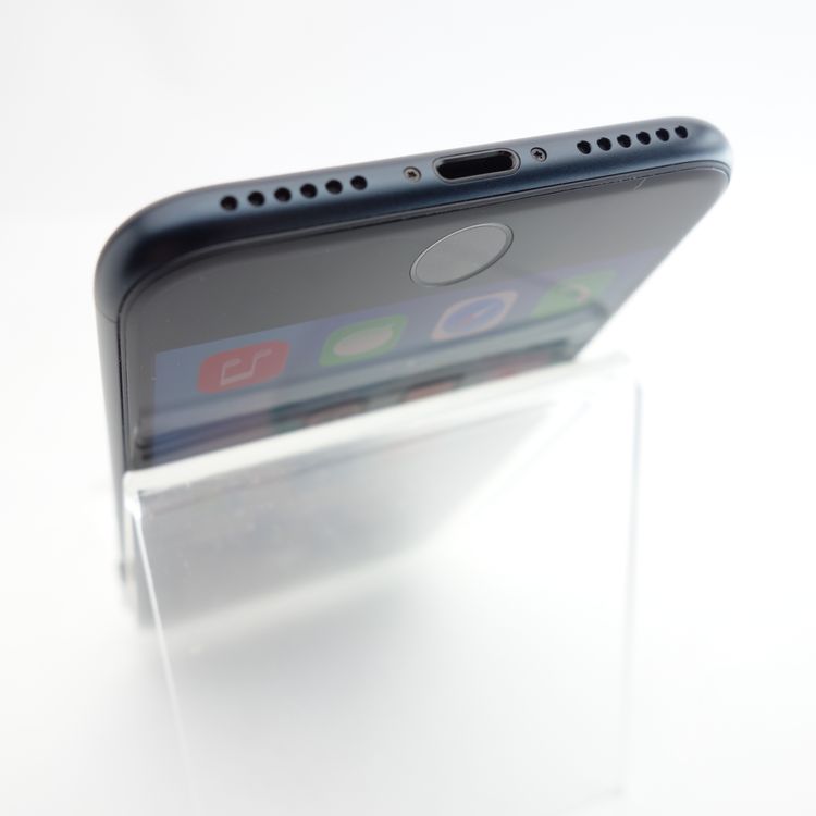 ��SIM�ե꡼��iPhoneSE3 64GB �ߥåɥʥ��� ����100�� �������¡�