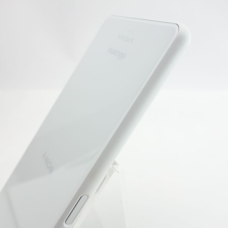 ��SIM�ե꡼��Xperia 10 II SO-41A �ۥ磻�� �������¡� docomo��