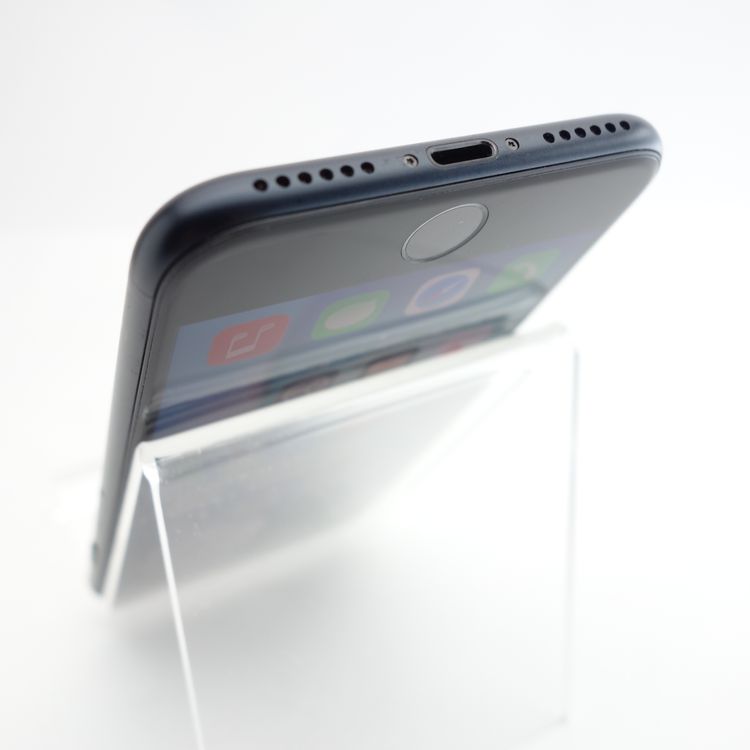 ��SIM�ե꡼��iPhoneSE3 64GB �ߥåɥʥ��� ����99�� �������¡�