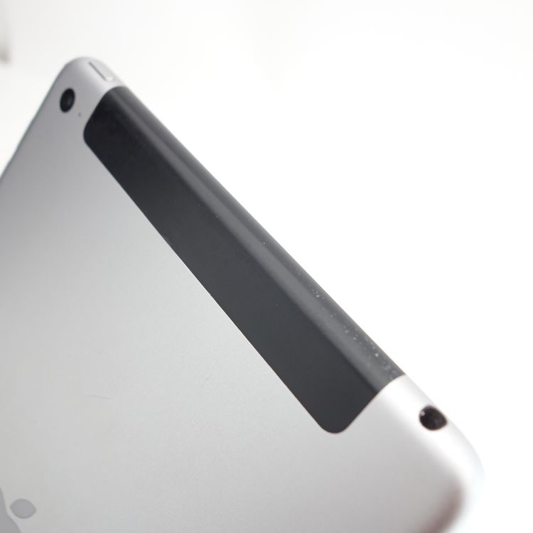 ��7.9�������iPad mini 4 32GB ���ڡ������쥤 ����87�� �������¡�