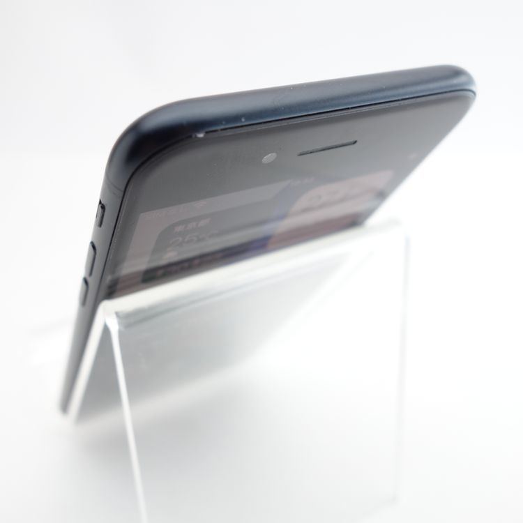 ��SIM�ե꡼��iPhoneSE3 64GB �ߥåɥʥ��� ����76�� �������¡�